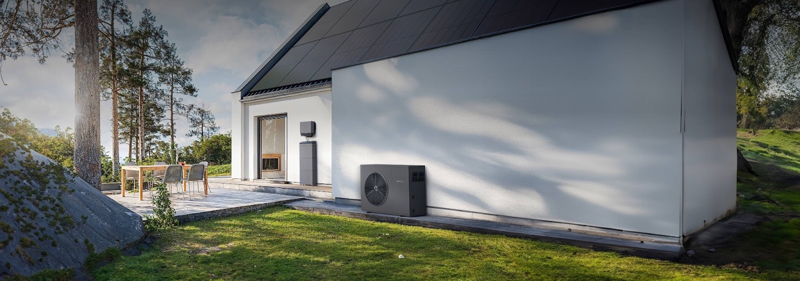  PV-Anlage mit Speicher und Wärmepumpensystem zur Energieeinsparung