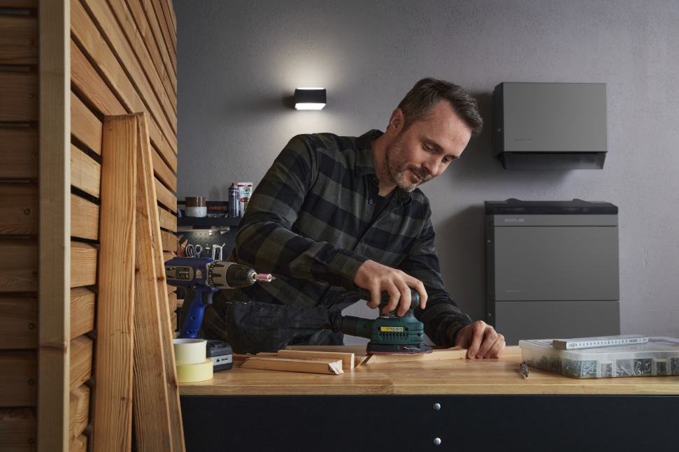 EcoFlow PowerOcean 3-phasig versorgt Werkstatt und Haushalt