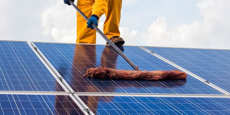 how to clean solar panels