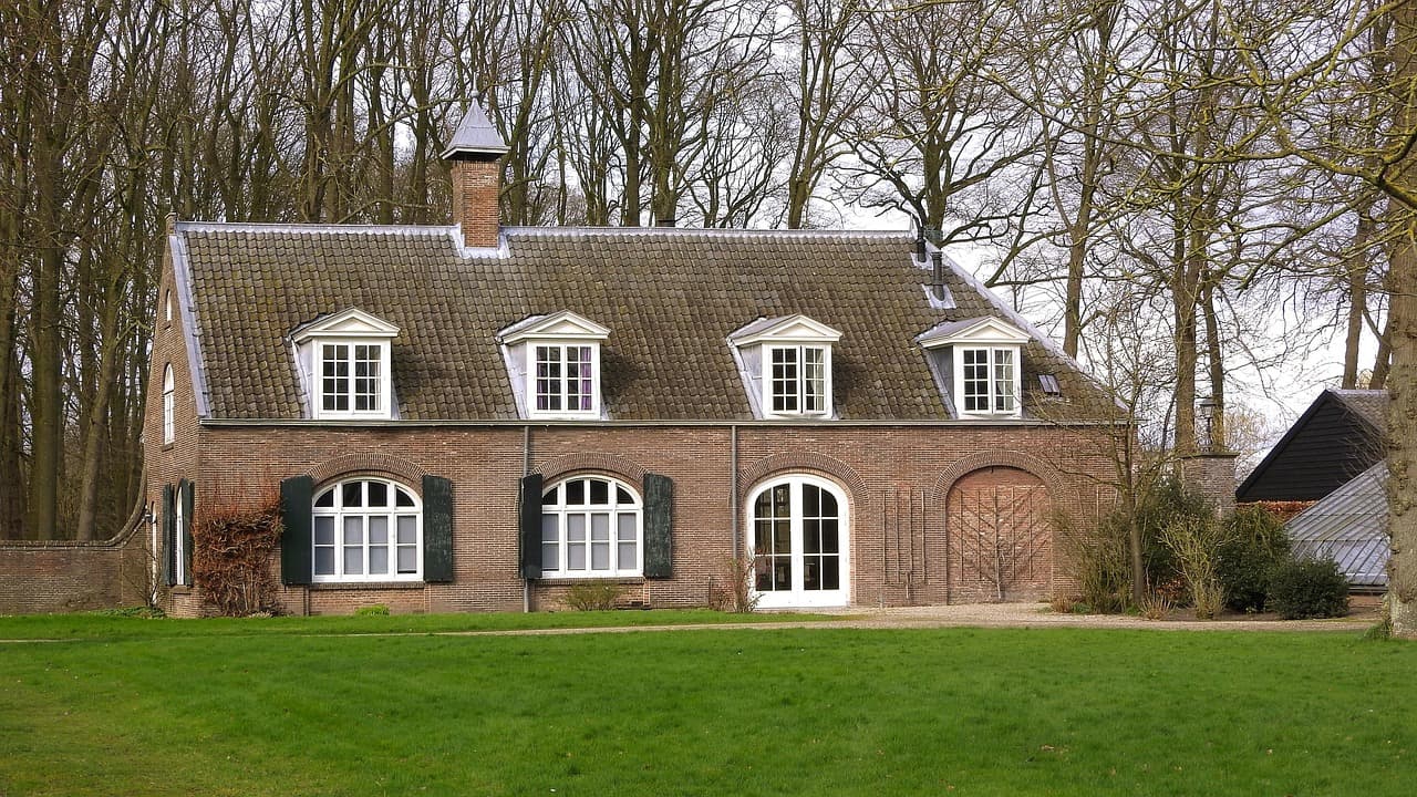 classical colonial architecture