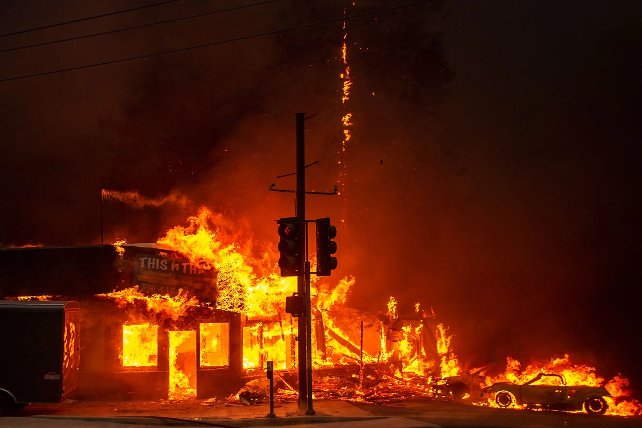  Camp Fire (2018)