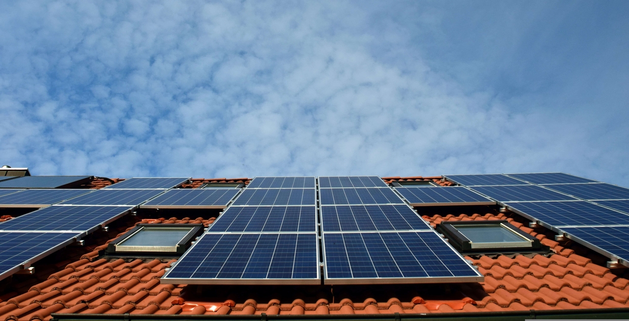 evaluating residential renewable energy pricing