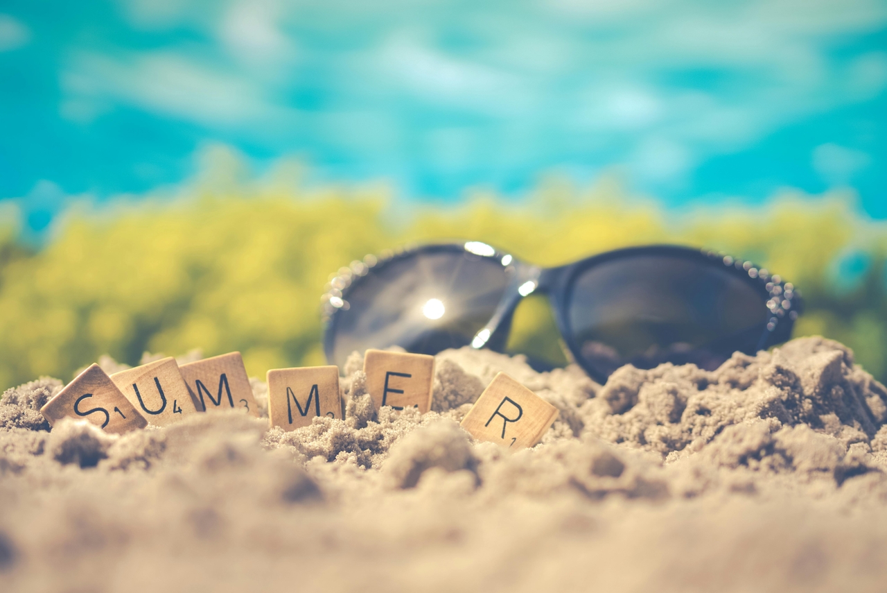 typical start and end dates of summer