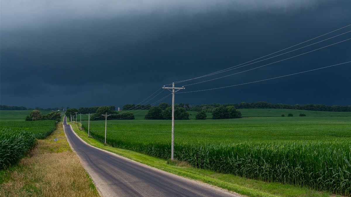 Tornado is coming
