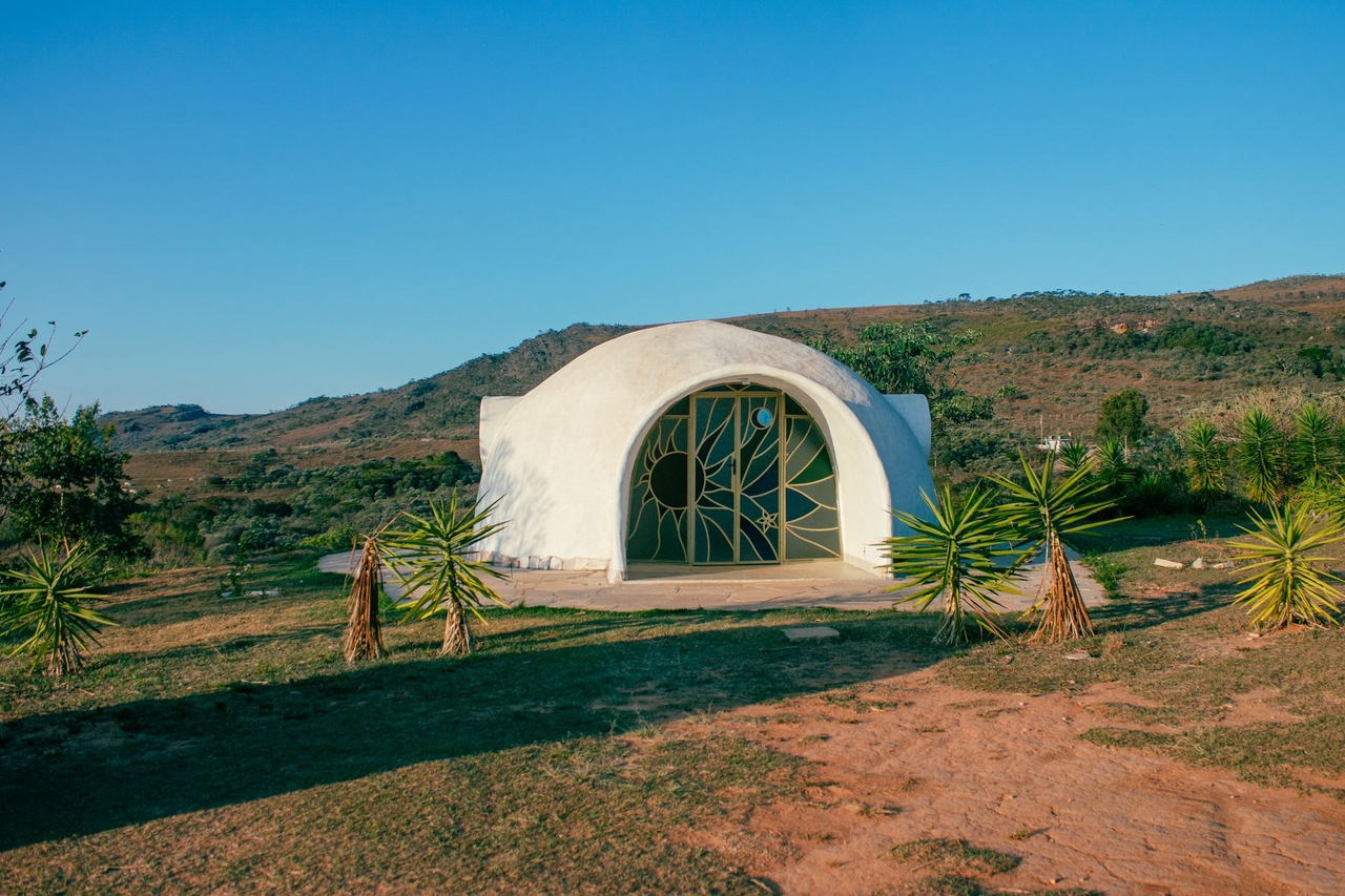 Earthship home