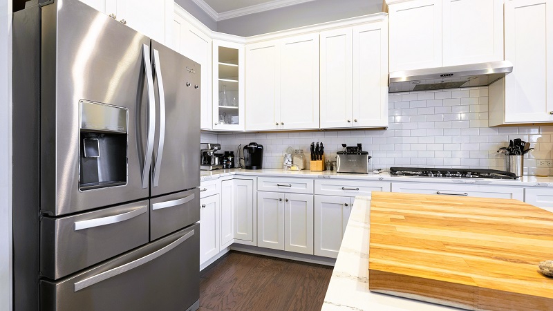 Managing home appliance like refrigerators