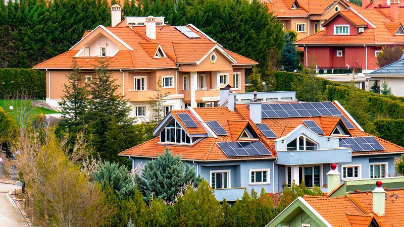 Smart home solar systems help manage grid outages