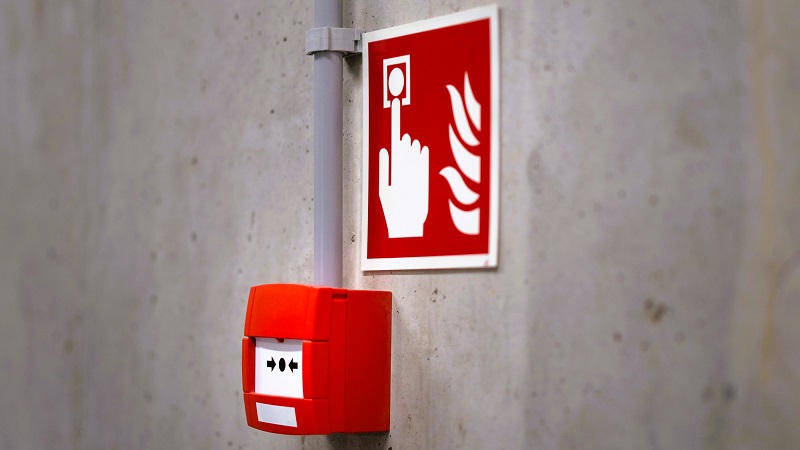 Tesing the home fire alarm
